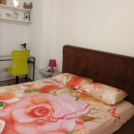 Aperriton Apartment Atena Exterior foto